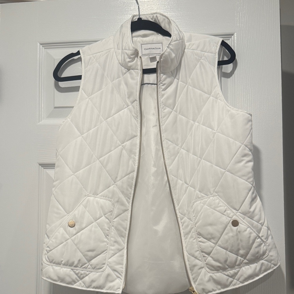 Charter Club Women's White Quilted Vest